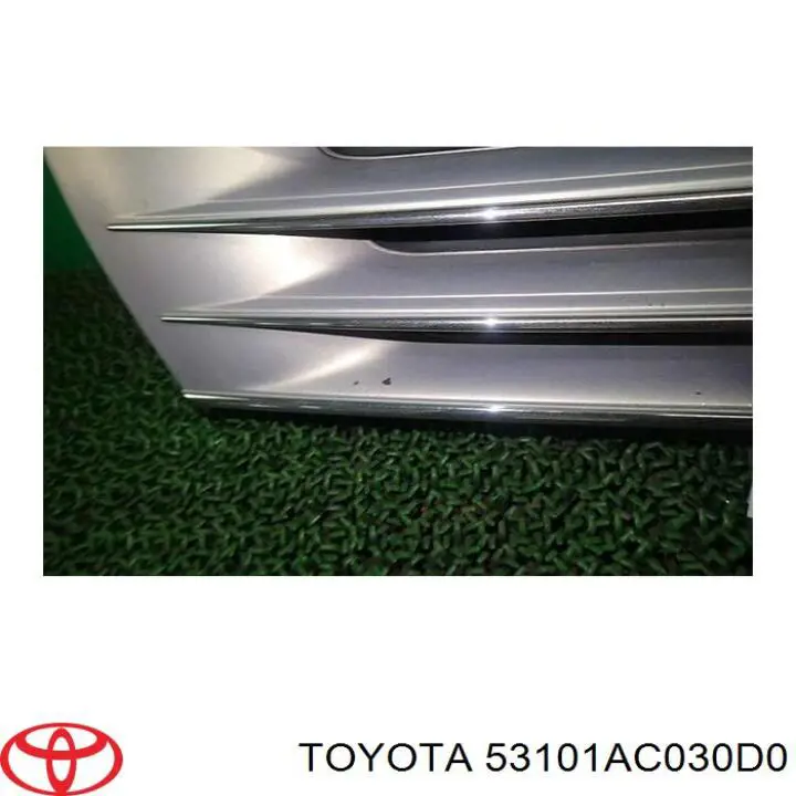 Купить 53101AC030D0 Toyota Решетка радиатора