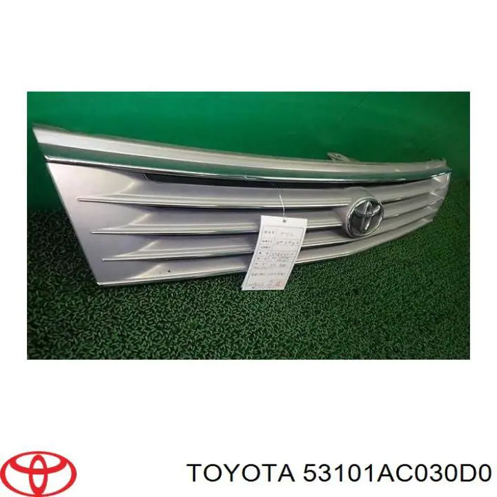 Решетка радиатора 53101AC030D0 Toyota