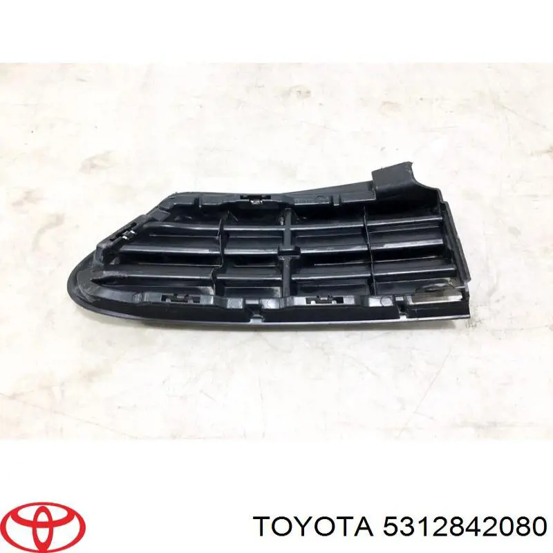 Купить 5312842080 Toyota Решетка бампера переднего левая