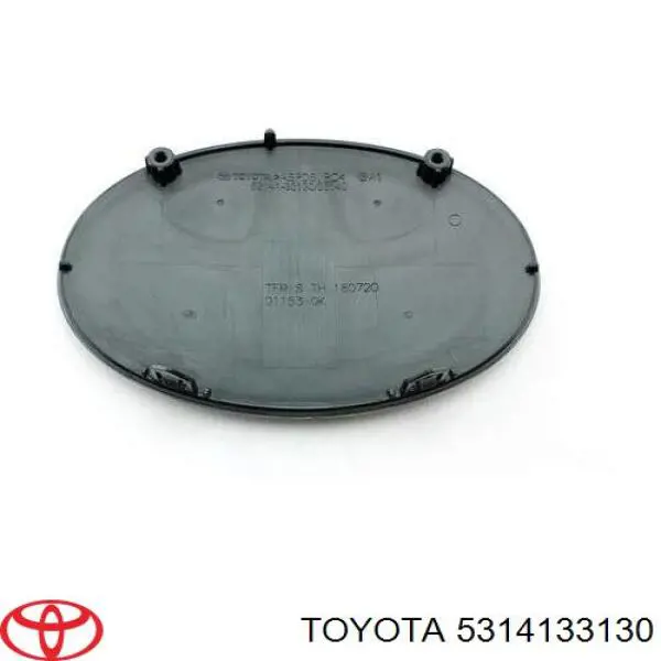 Эмблема решетки радиатора на Toyota Rav4 A5, H5