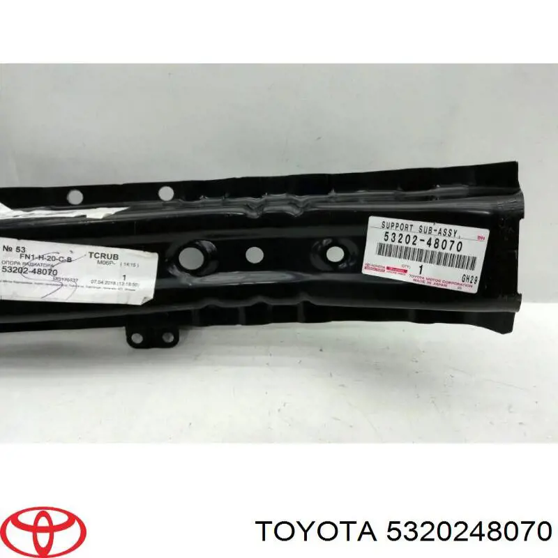 5320248070 Toyota suporte direito do radiador (painel de montagem de fixação das luzes)