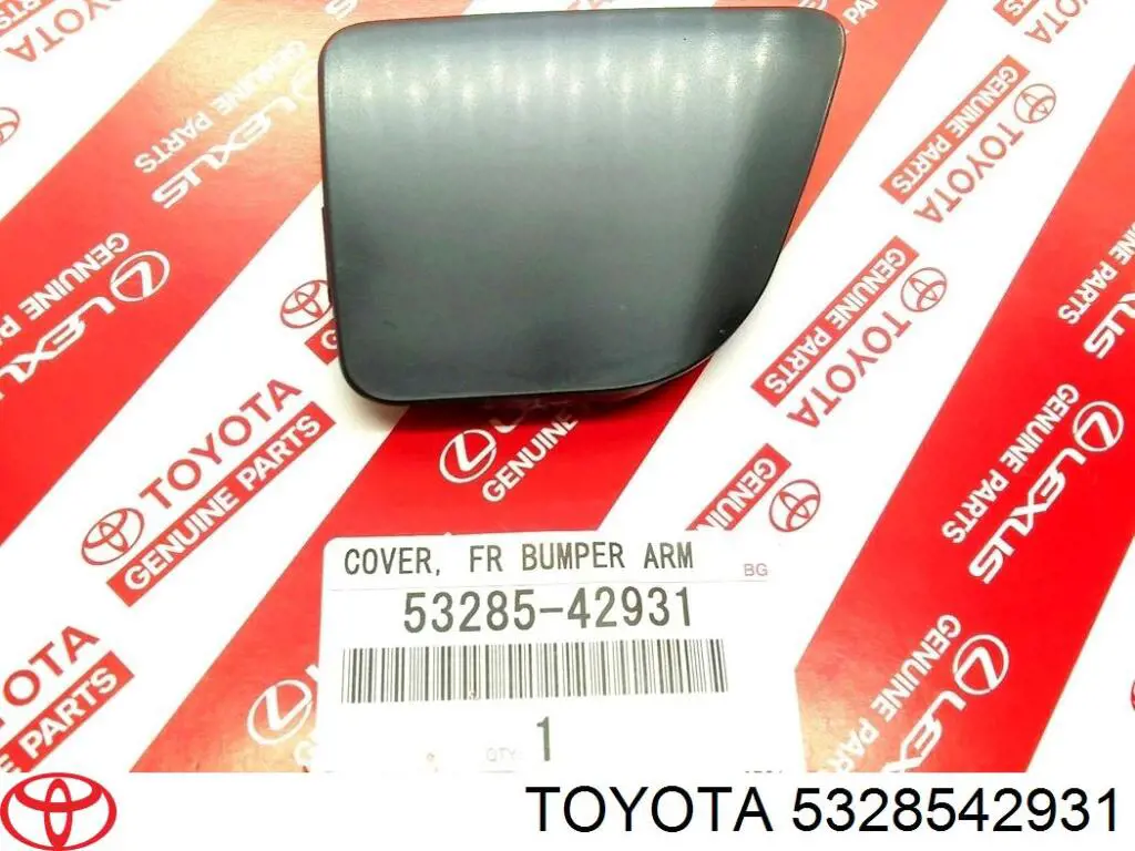 Заглушка бампера буксировочного крюка передняя правая на Toyota RAV4 III 