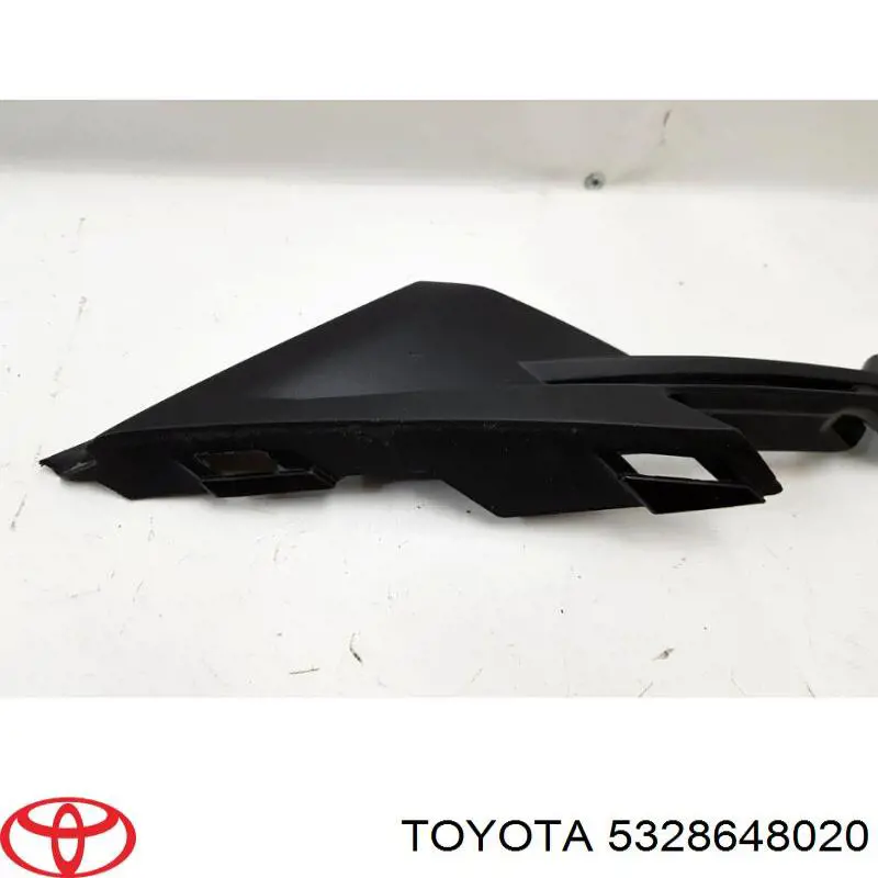 Купить 5328648020 Toyota Решетка бампера переднего внутренняя левая