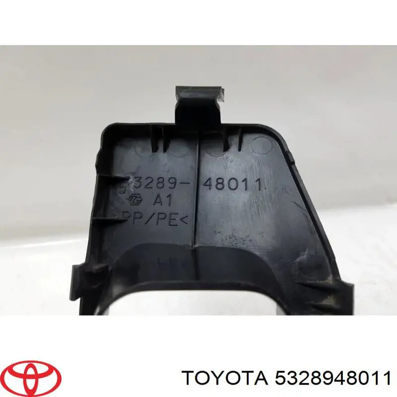 Накладка диффузора радиатора верхняя Toyota 5328948011 цена, от 19.75 USD