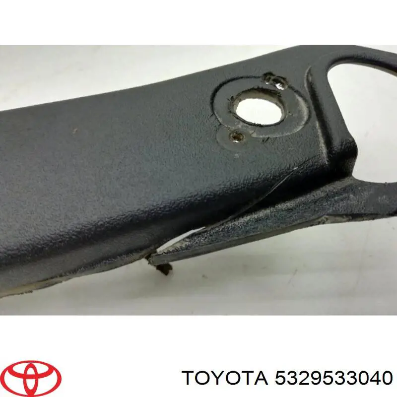 5329533040 Toyota Диффузор радиатора охлаждения верхний