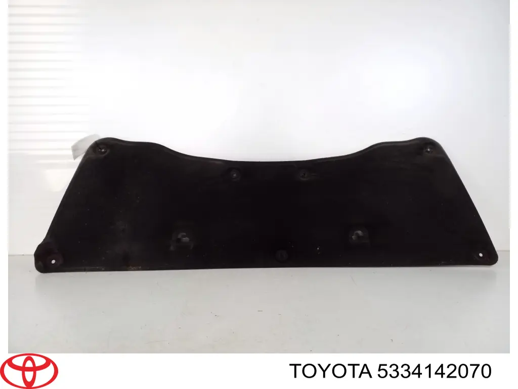 Шумоизоляция капота на Toyota RAV4 III 