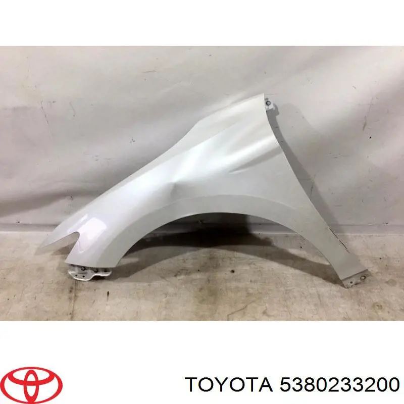 Крило переднє ліве 5380233200 Toyota