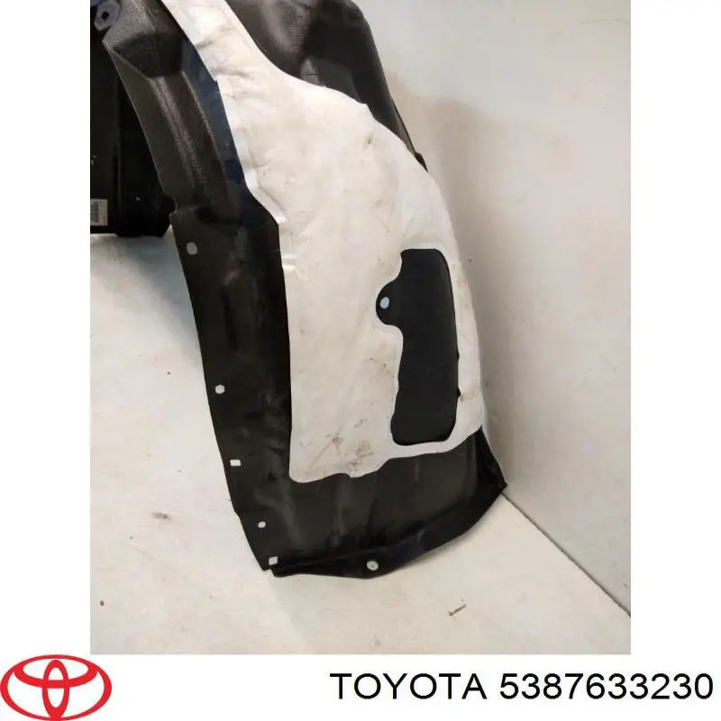 5387633230 Toyota Подкрылок крыла переднего левый