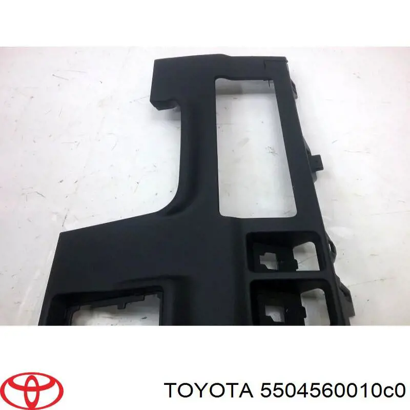 5504560010C0 Toyota молдинг (накладка приборной панели "торпедо" центральный)