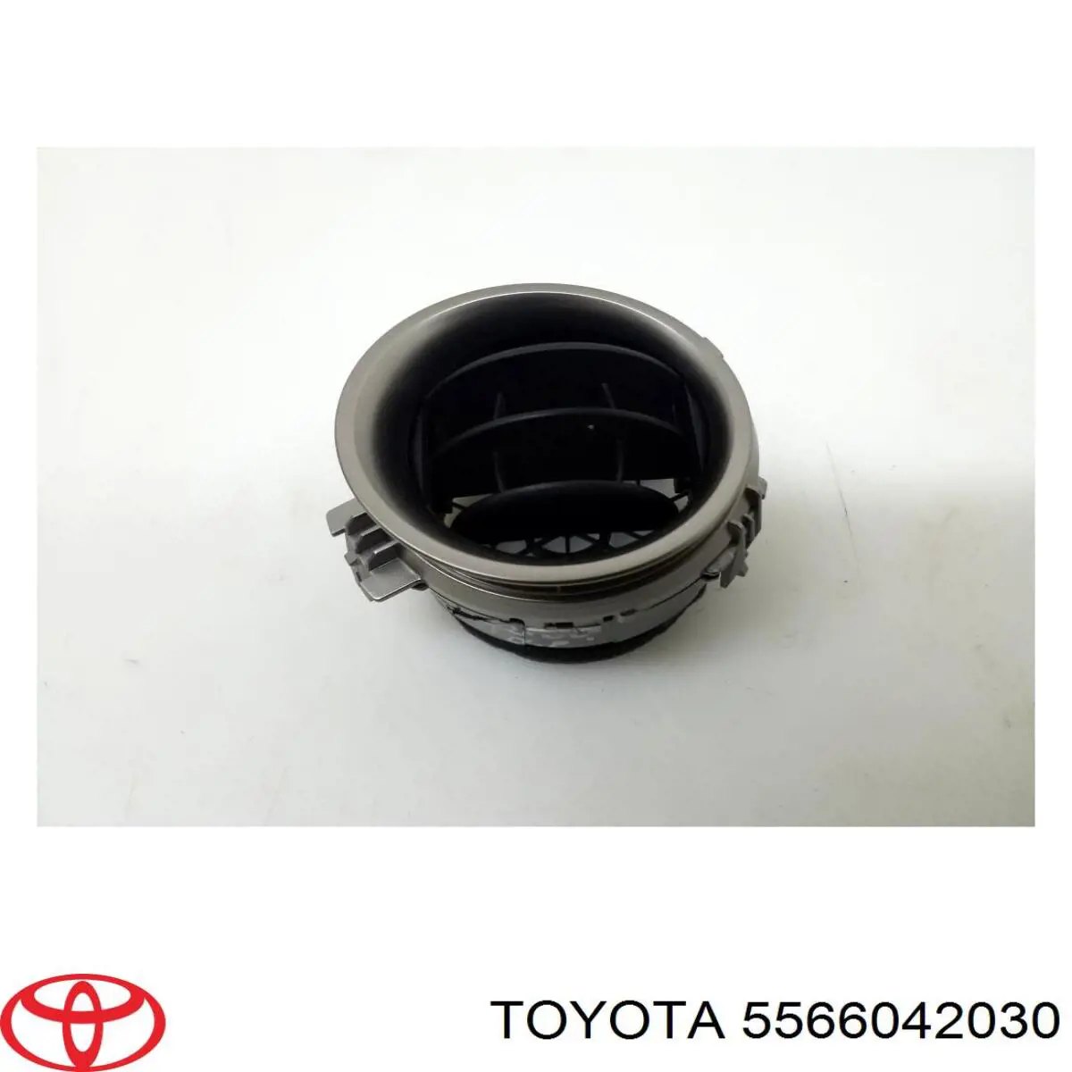 Ободок (окантовка) фары противотуманной левой 5272242010 Toyota