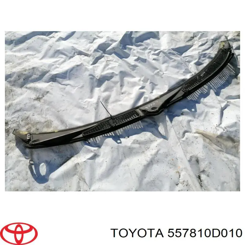  Toyota 557810D010