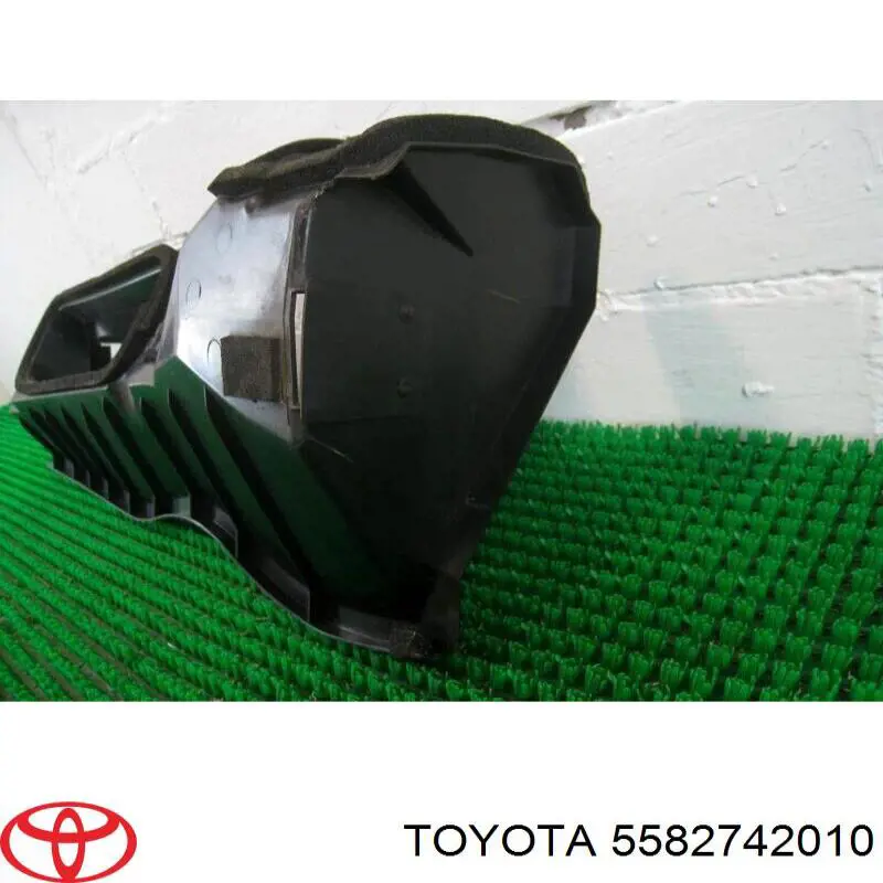 5582742010 Toyota 