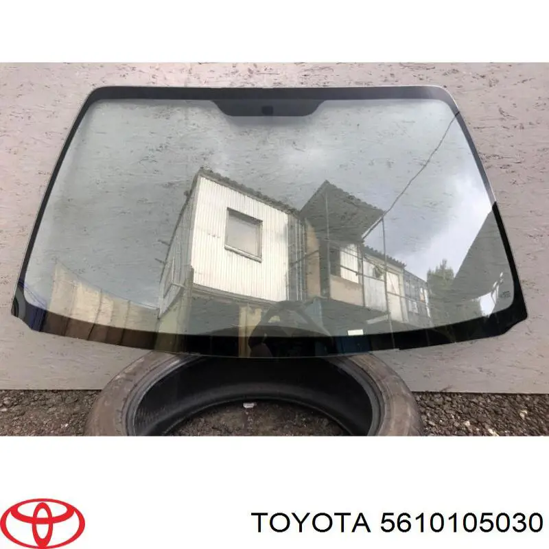 Лобовое стекло на Toyota Avensis T22