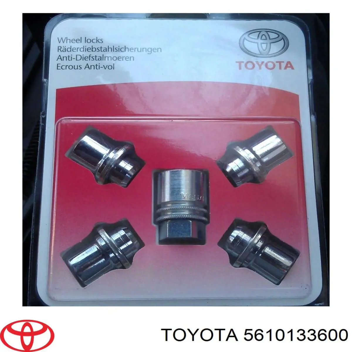  Лобовое стекло Toyota Camry 6