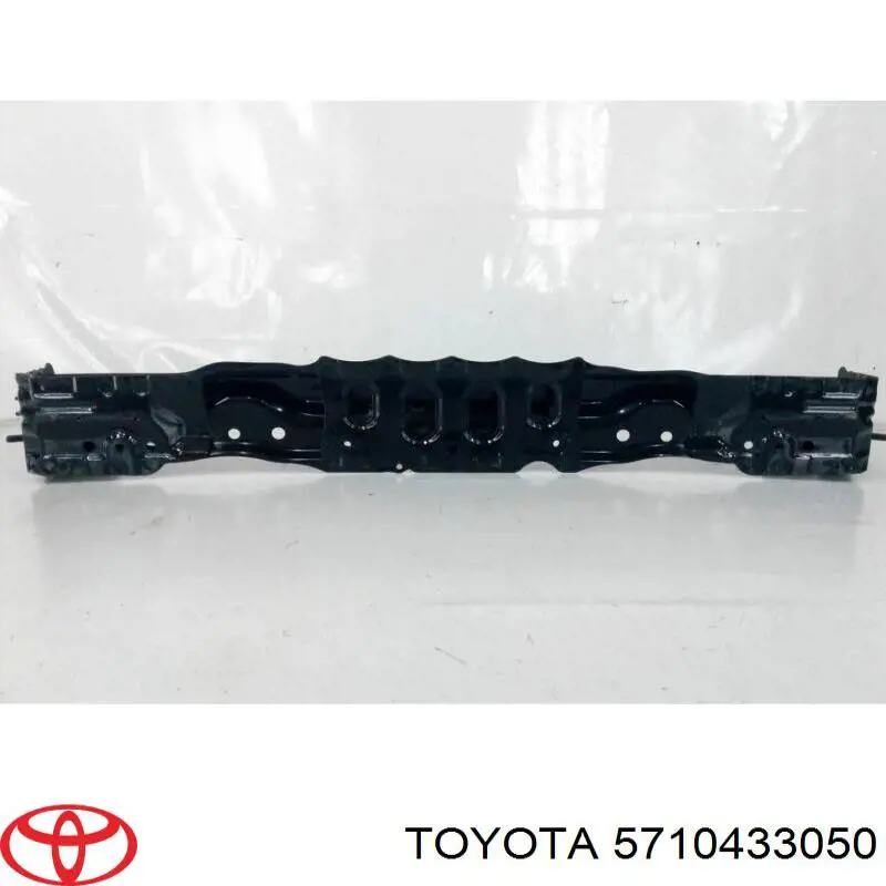 Soporte de radiador inferior (panel de montaje para foco) 5710433050 Toyota