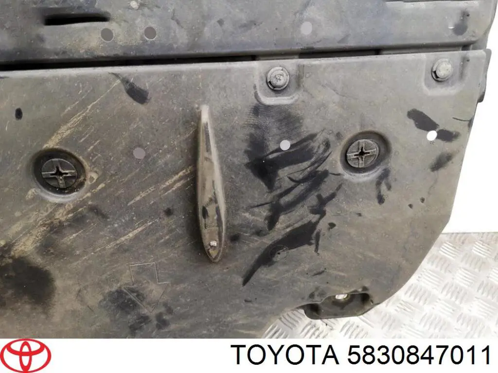  5830847011 Toyota