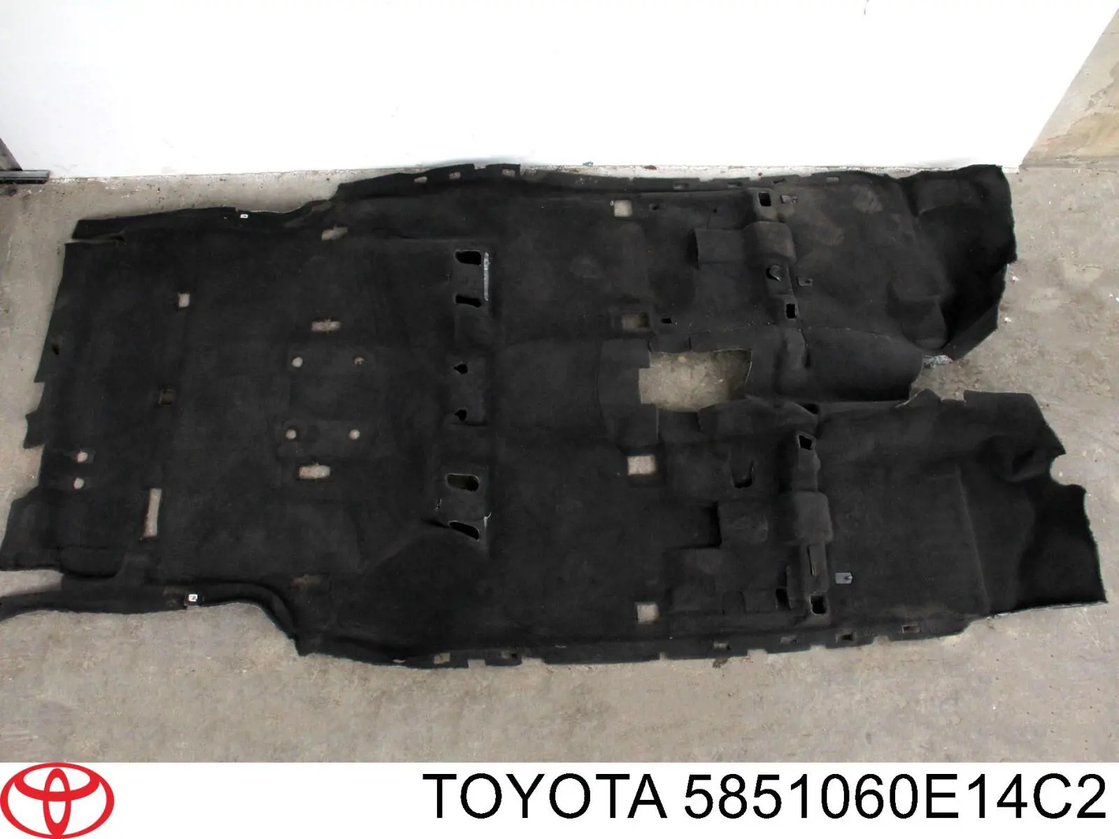 5851060E14C2 Toyota 