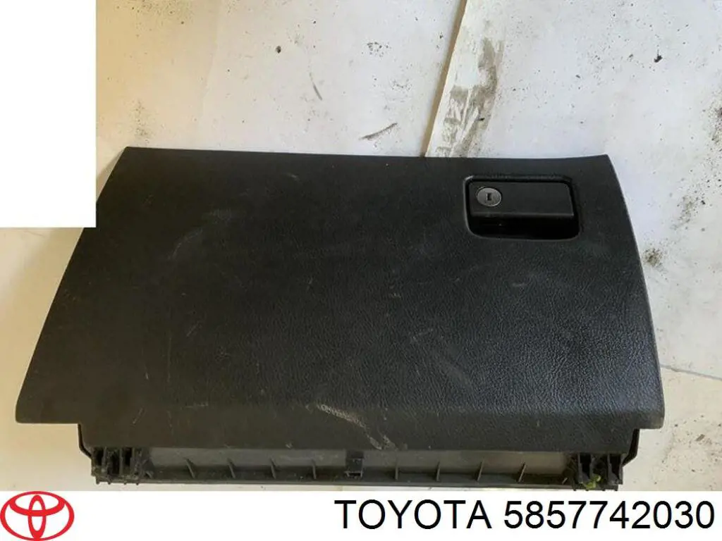 5857742030 Toyota 