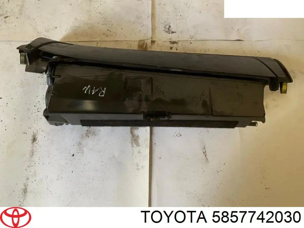  Toyota 5857742030 цена, от 16.95 USD