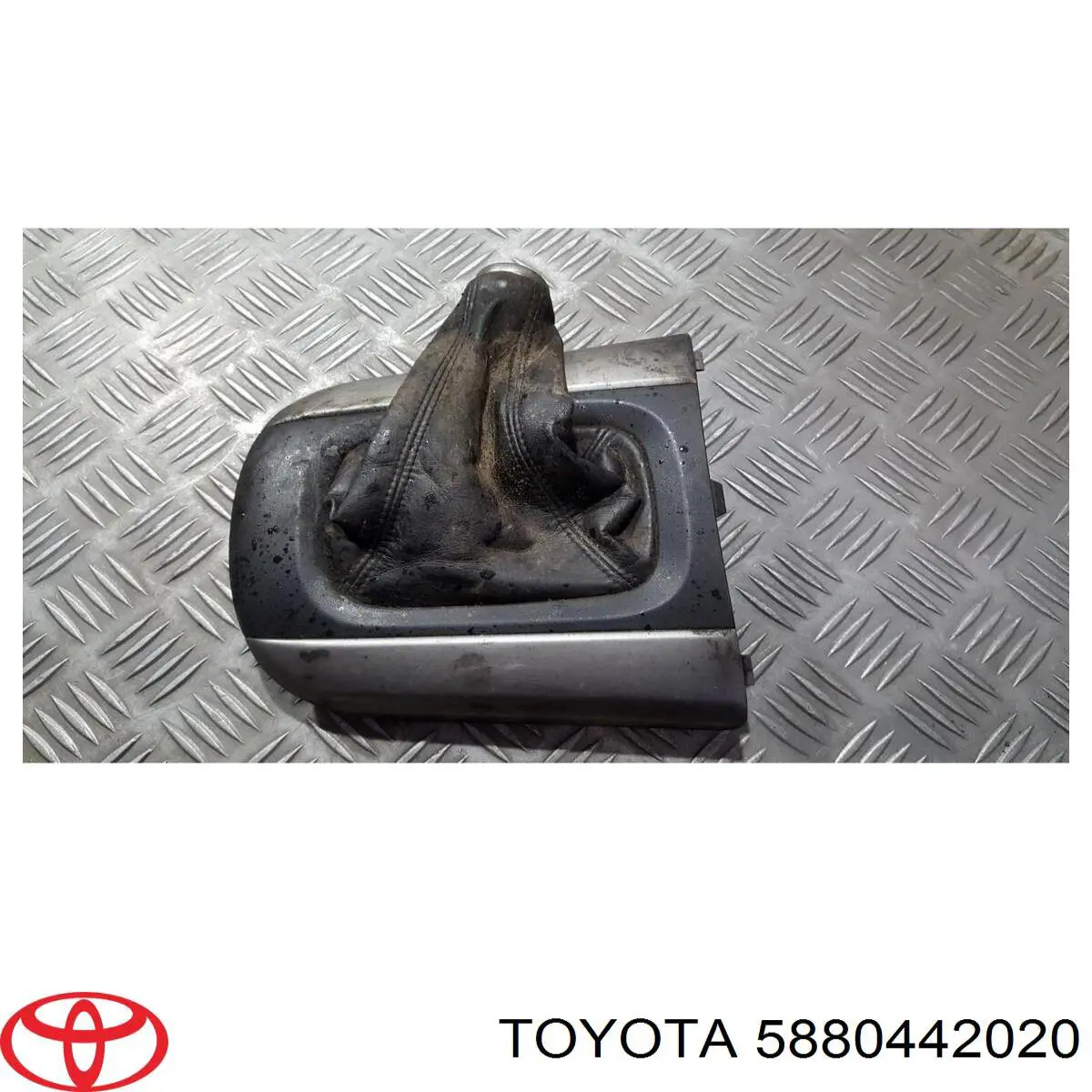 5880442020 Toyota 