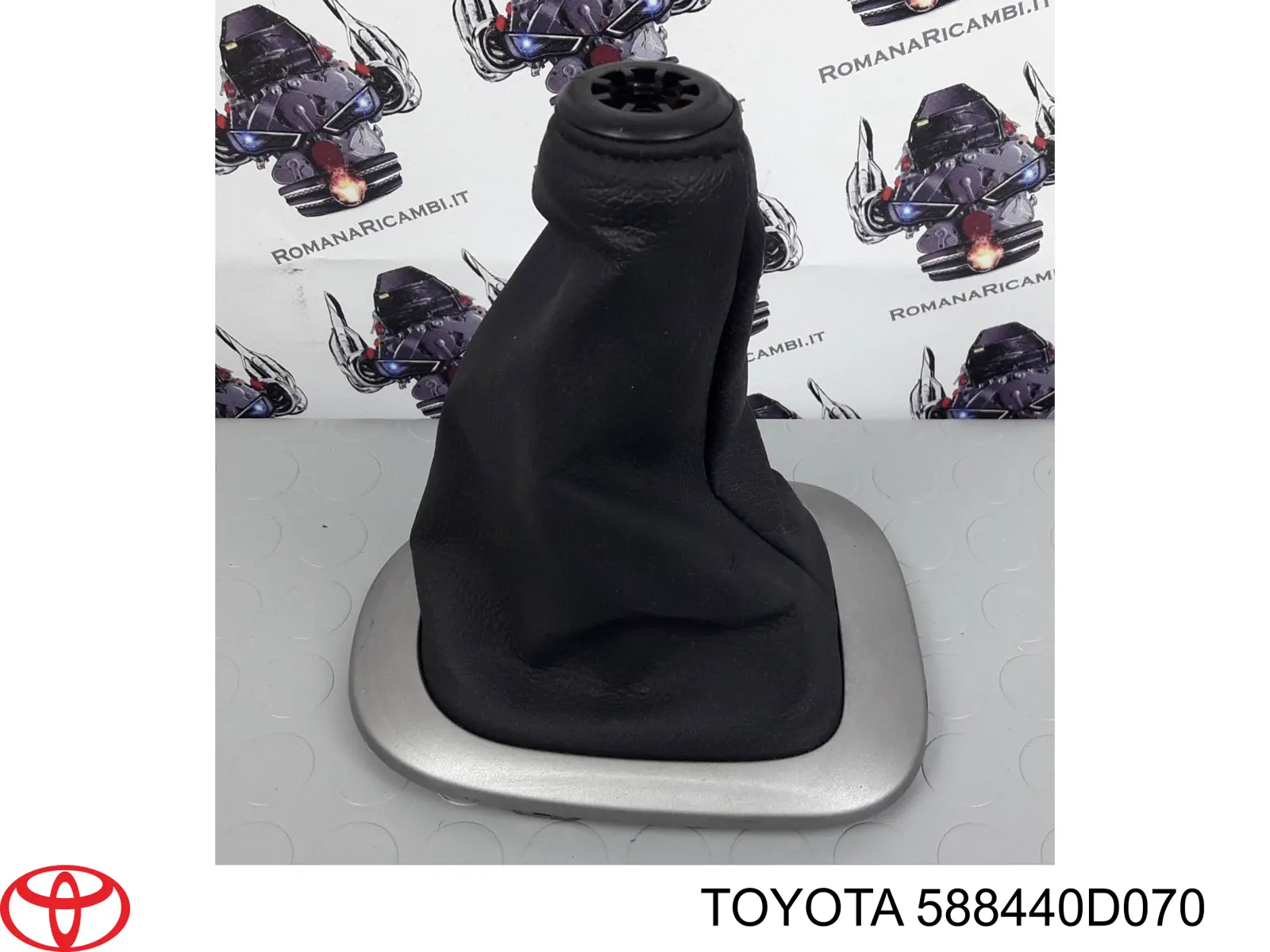  Toyota 588440D070 цена, от 34.60 USD