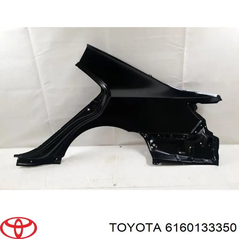 Крыло правое заднее Toyota 6160133350