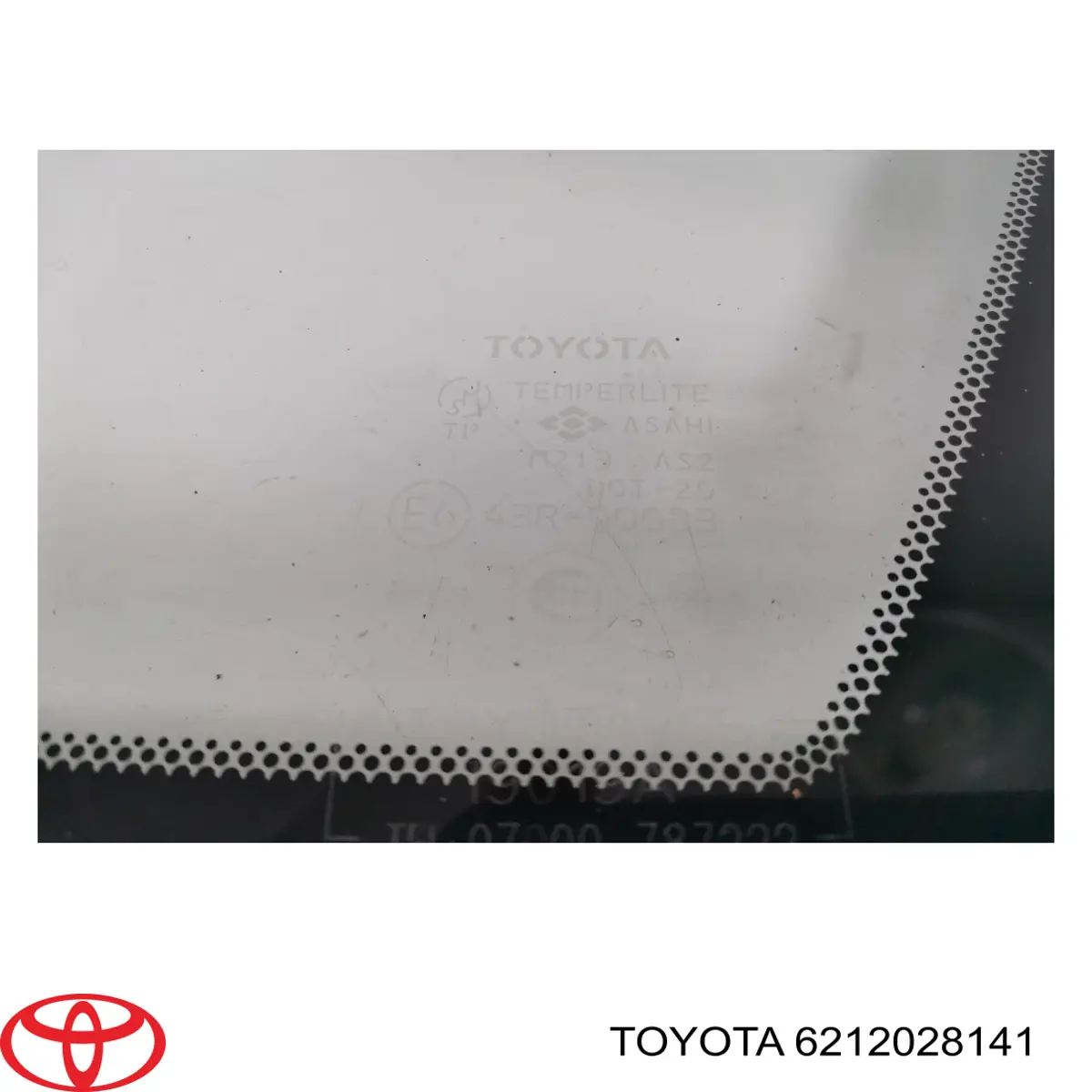 6212028141 Toyota 