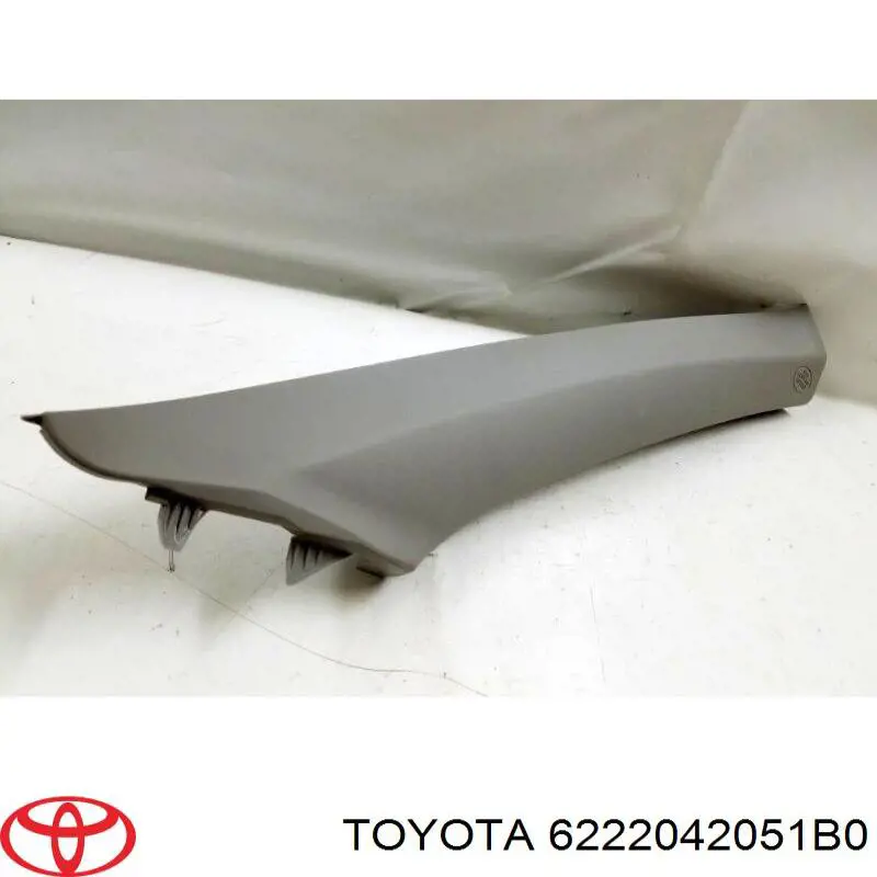 Обшивка стойки кузова внутренняя передняя левая 6222042051B0 Toyota