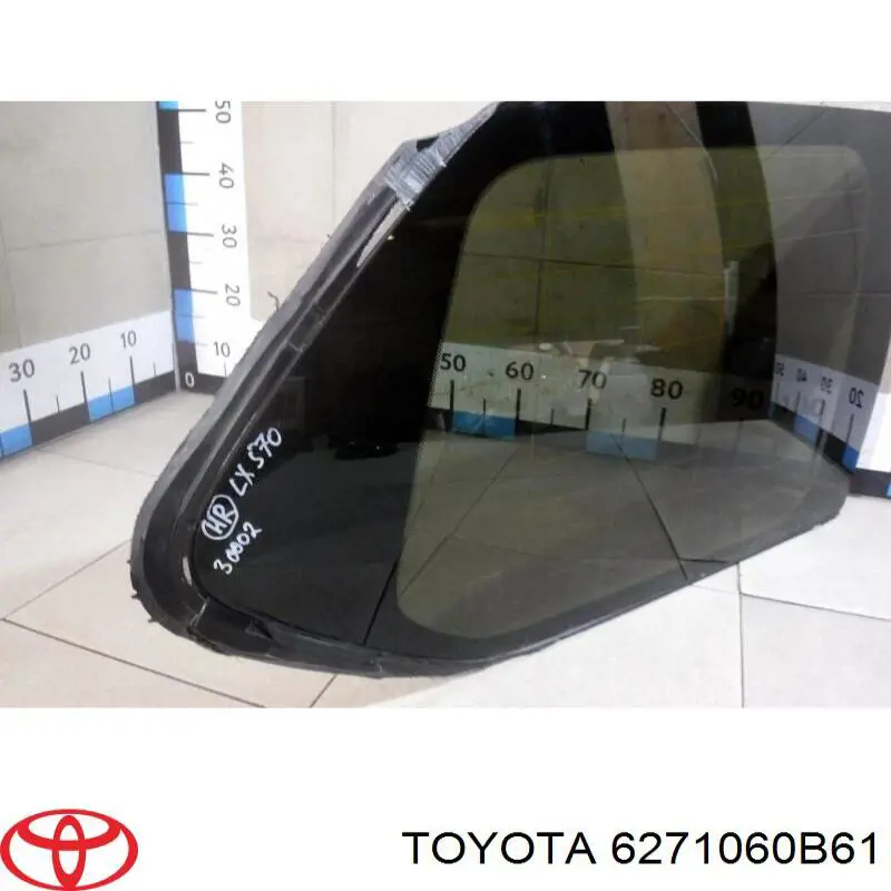 Купить 6271060B61 Toyota Стекло кузова (багажного отсека) правое
