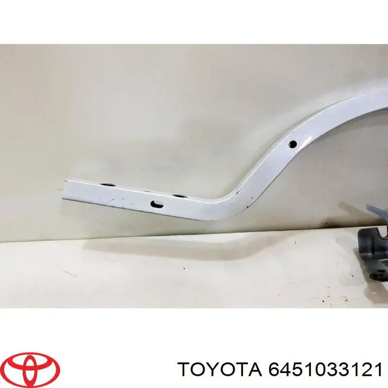 6451033121 Toyota 