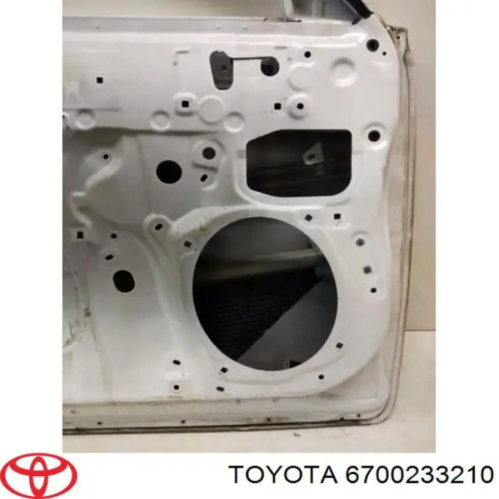 6700233210 Toyota Водительская дверь