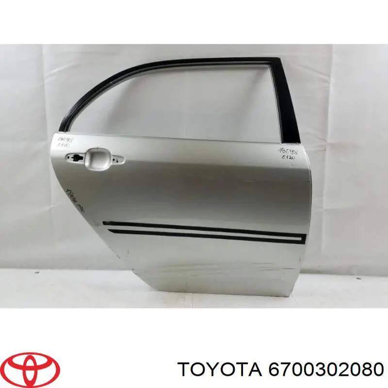 6700302080 Toyota дверь задняя правая