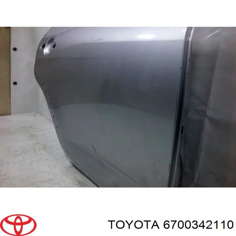 6700342091 Toyota дверь задняя правая