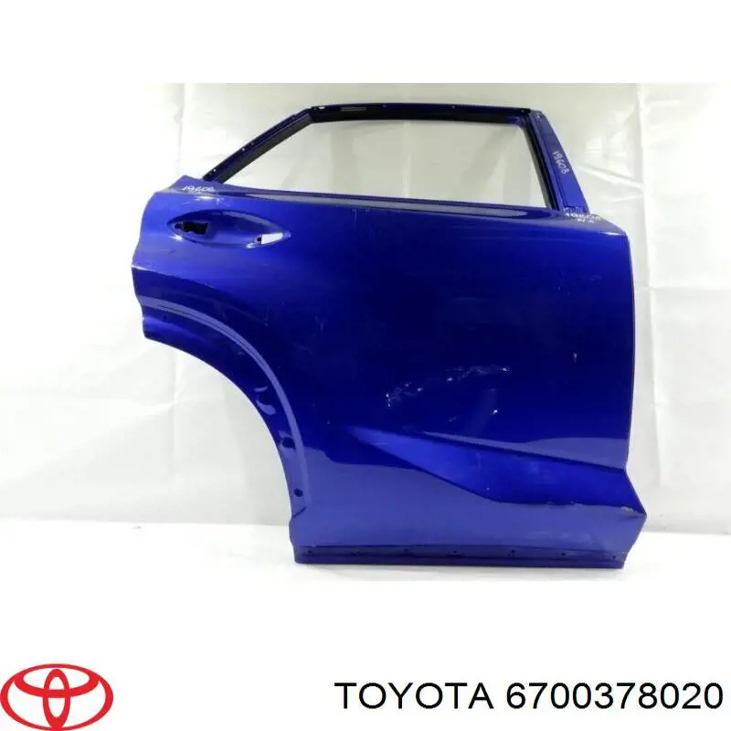 Дверь задняя правая Toyota 6700378020