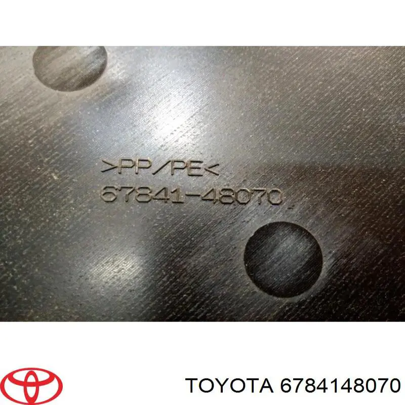6784148070 Toyota 