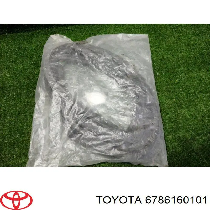 Compre 6786160101 Toyota Compactador da porta dianteira direita (na porta)