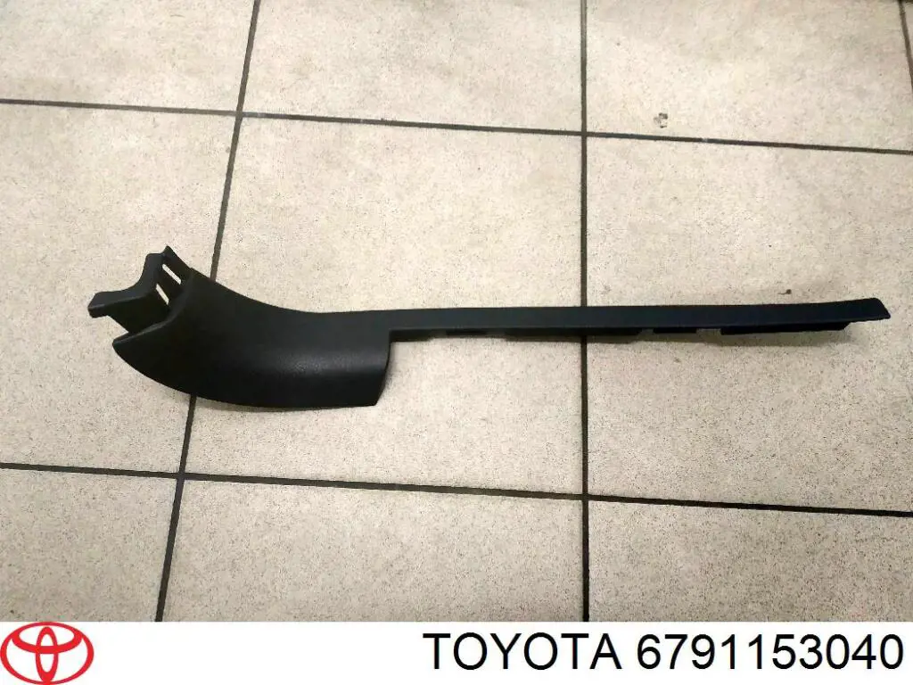 6791153040 Toyota 