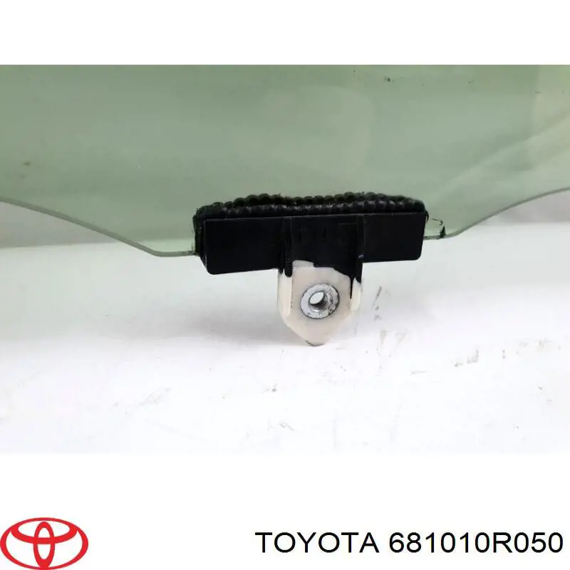 Купить 681010R050 Toyota Стекло двери передней правой