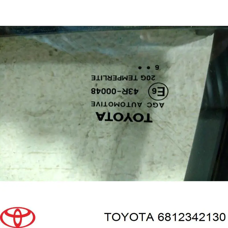Vidro de janelo da porta traseira direita para Toyota RAV4 (A4)