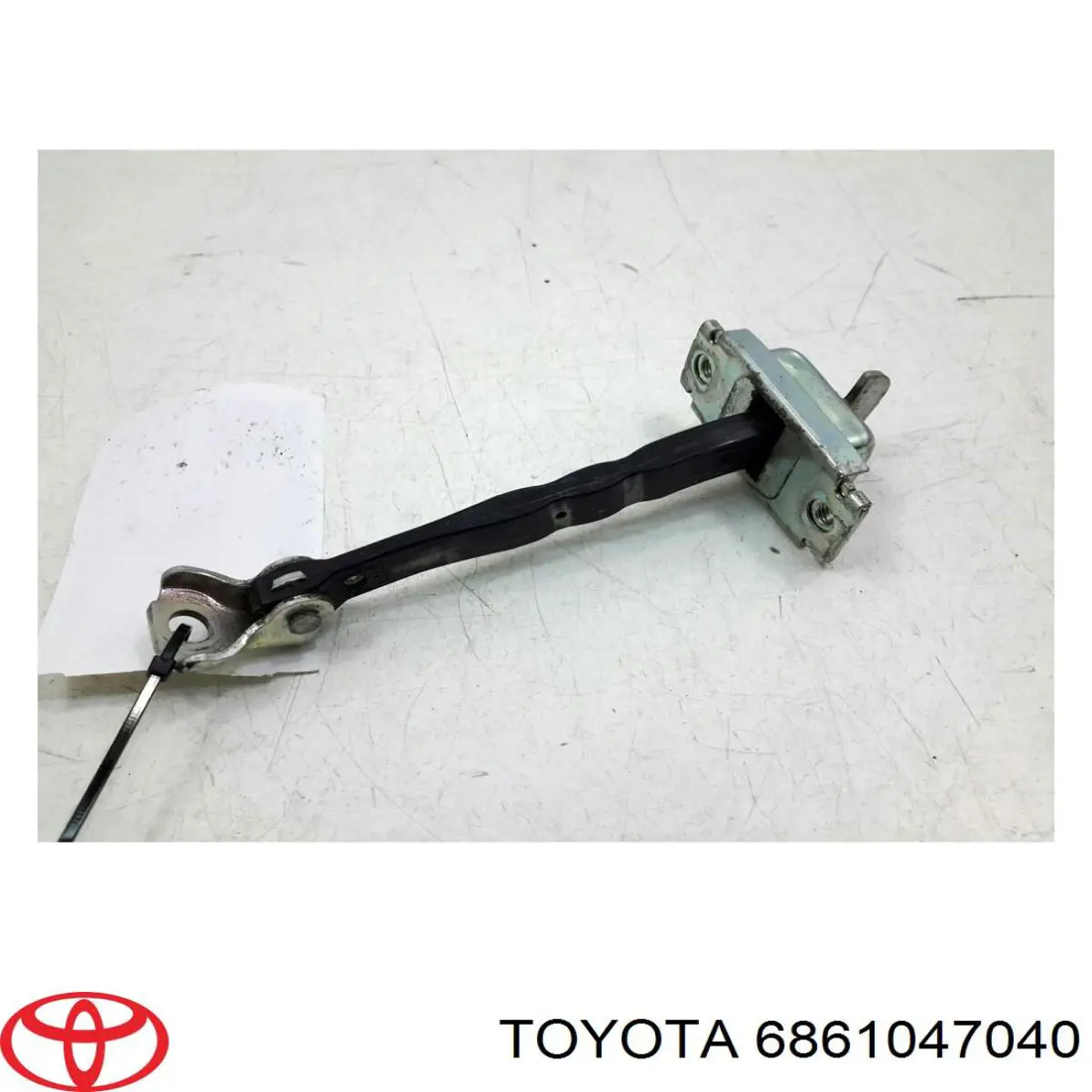 Купить 6861047040 Toyota 