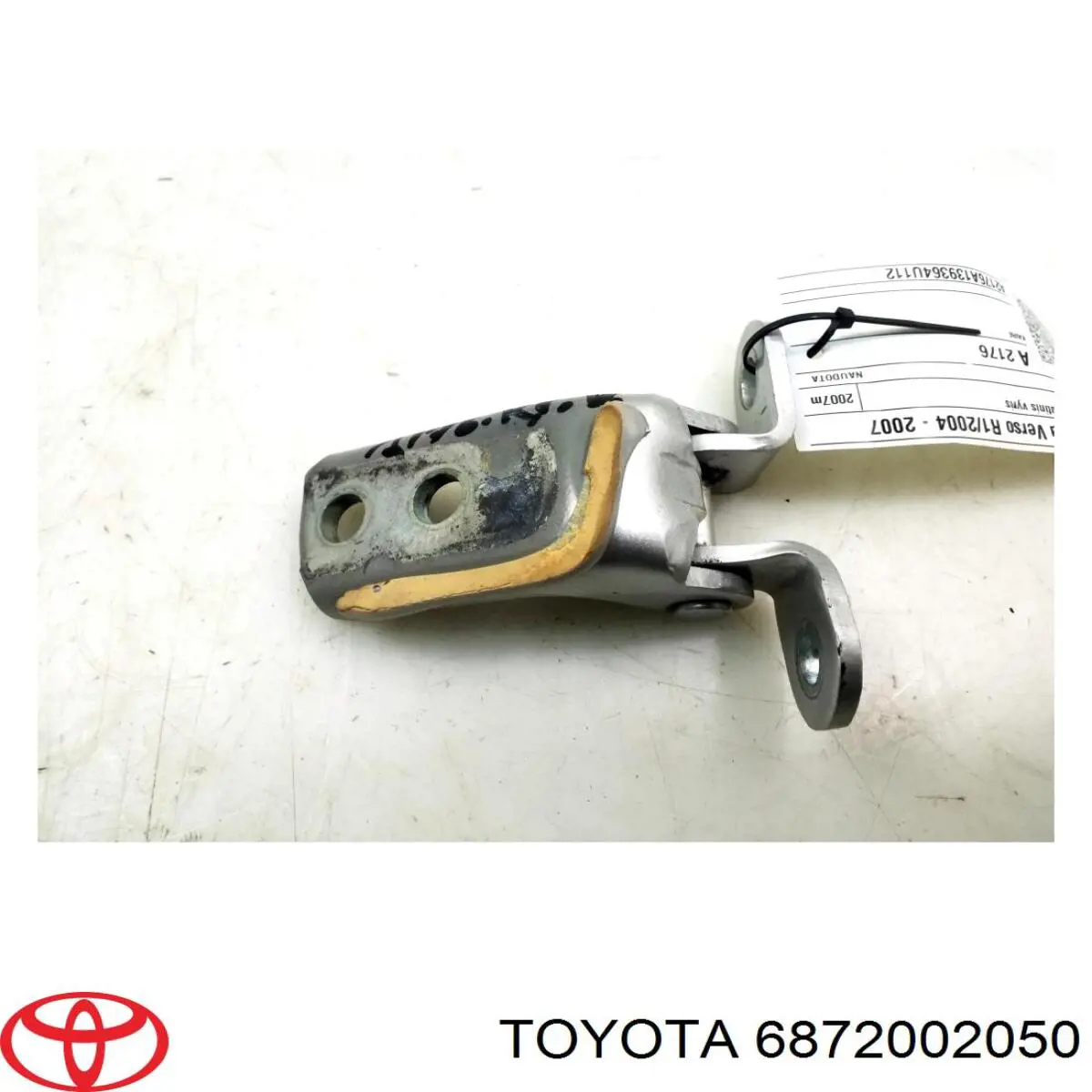 Купить 6872002050 Toyota Завеса двери передней левой