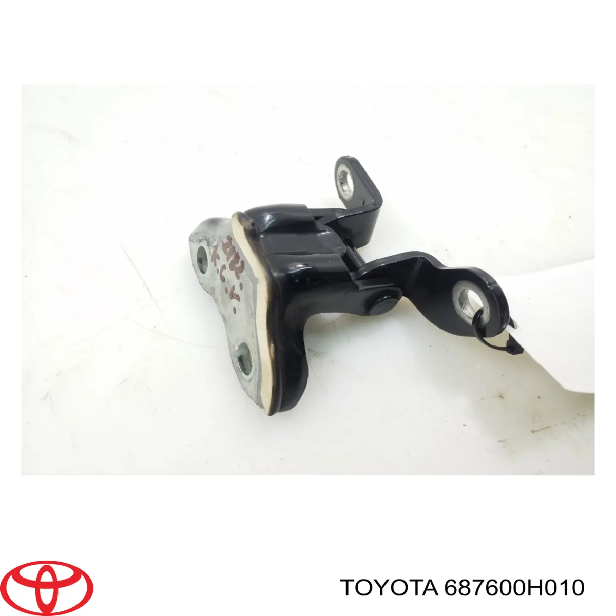Купить 687600H010 Toyota Завеса двери задней левой