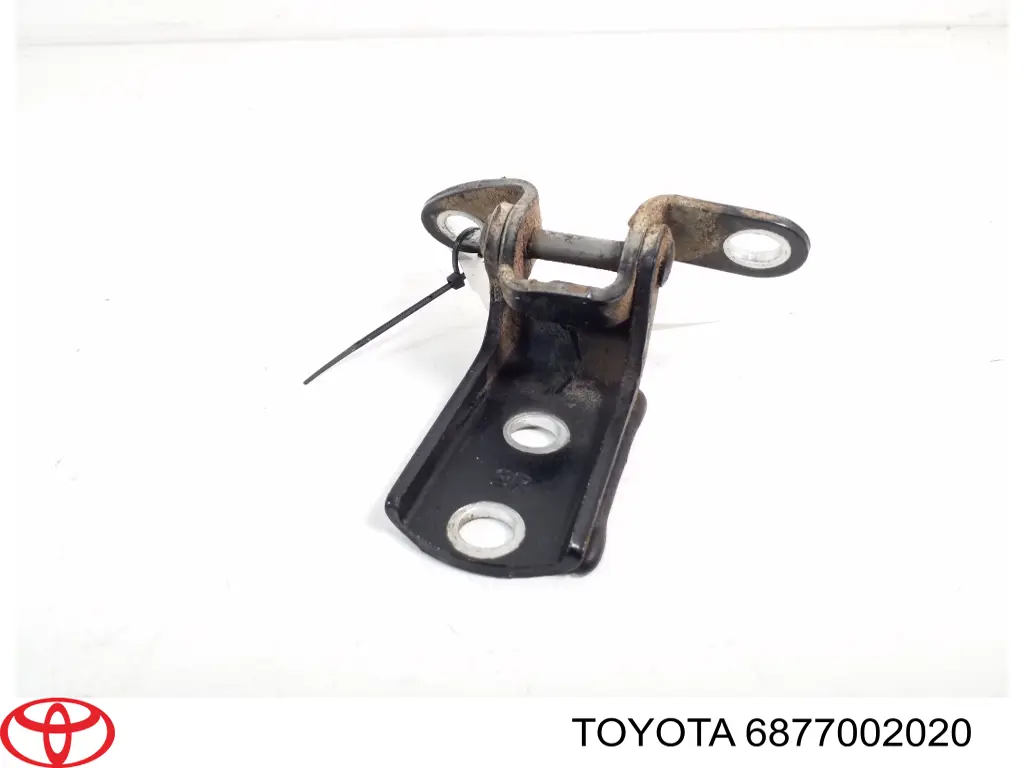 6877002020 Toyota Петля задней правой двери