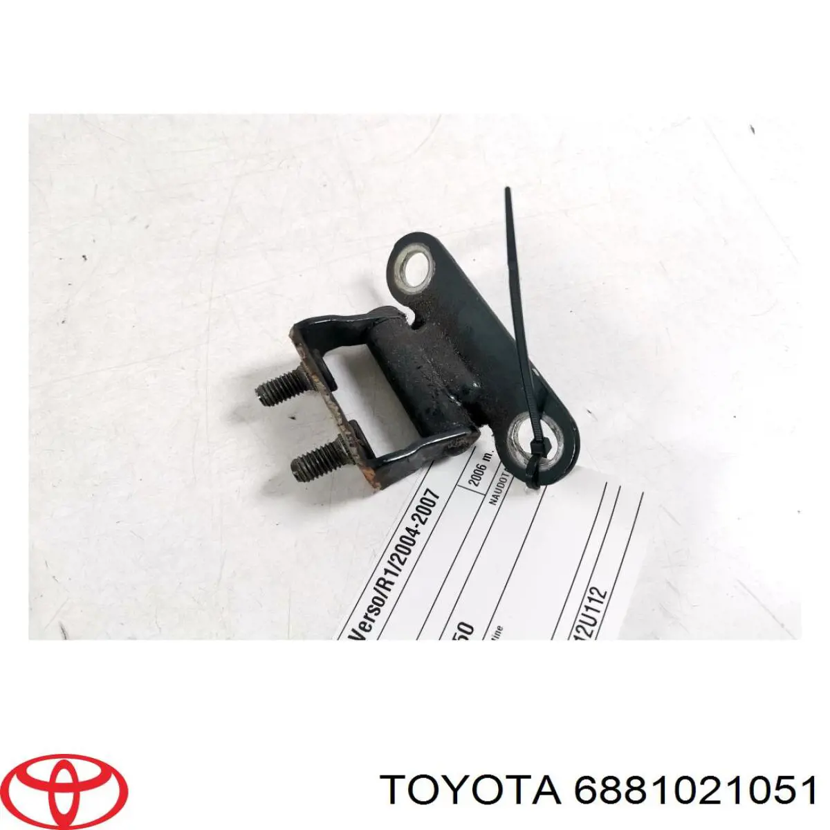  6881021051 Toyota