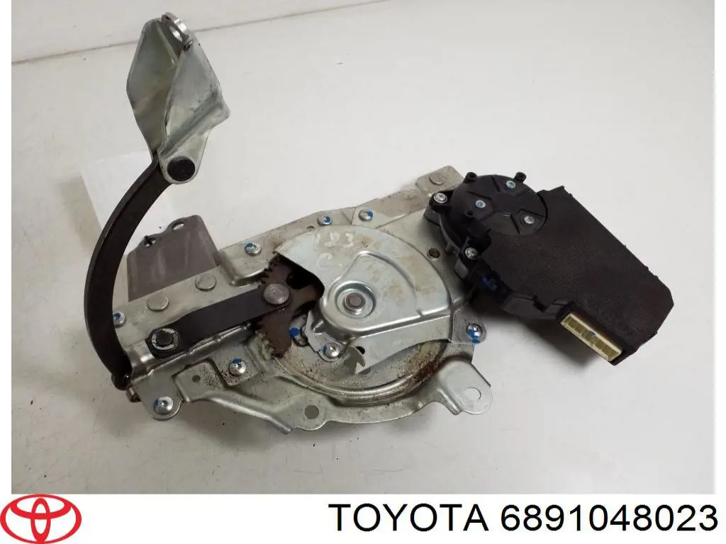 6891048023 Toyota 