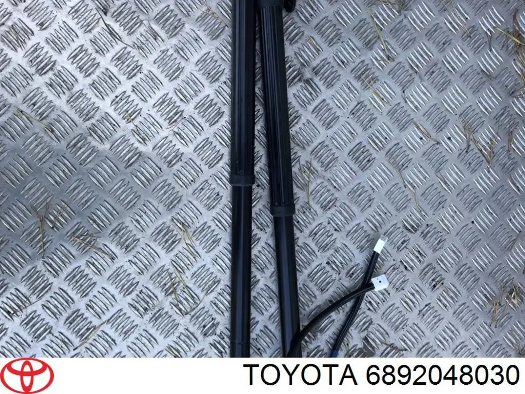 6892048030 Toyota amortecedor de tampa de porta-malas (de 3ª/5ª porta traseira)