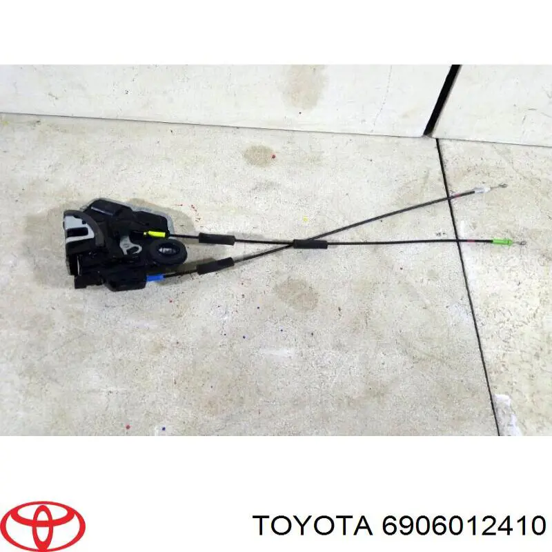 6906012410 Toyota fecho da porta traseira esquerda