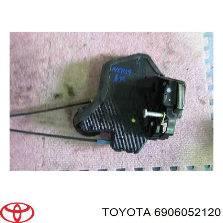  Замок двери задней левой Daihatsu Terios 2