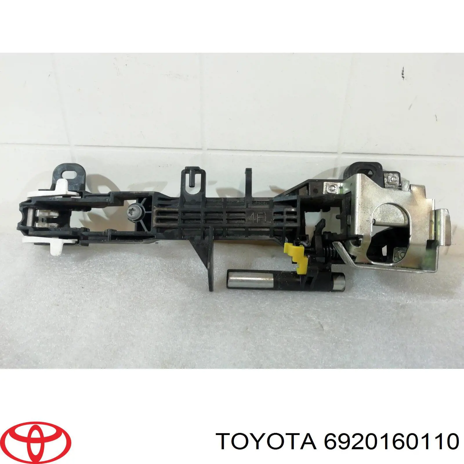 6920160110 Toyota Ручка передней двери наружная, левая