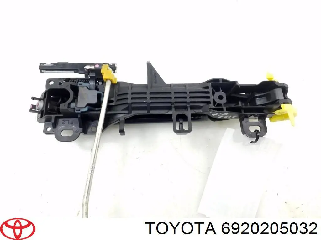 Держатель наружной ручки двери передней левой Toyota 6920205032 цена, от 16.08 USD